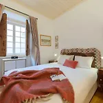 2 Bedroom With Patio Next To Avenida Da Liberdade Lisbon