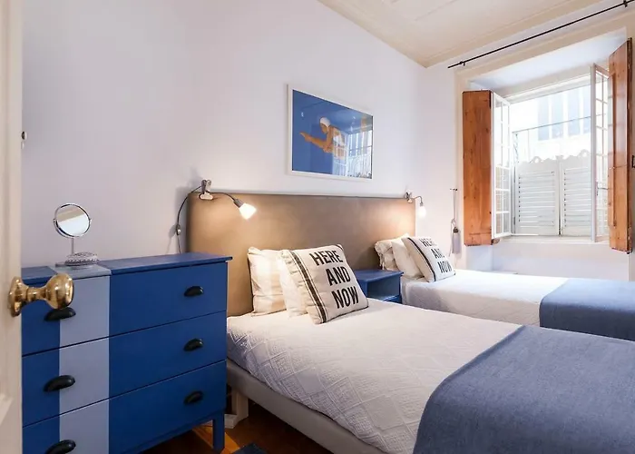 2 Bedroom With Patio Next To Avenida Da Liberdade Lägenhet