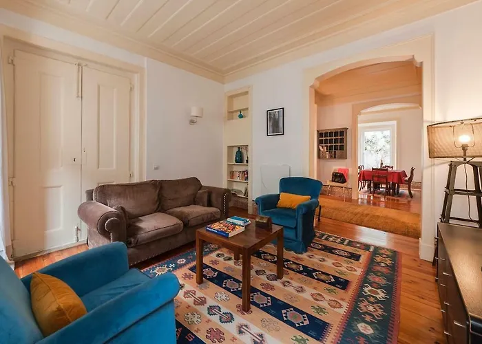 Apartman 2 Bedroom With Patio Next To Avenida Da Liberdade *