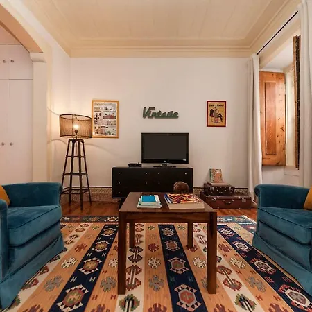 Appartamento 2 Bedroom With Patio Next To Avenida Da Liberdade